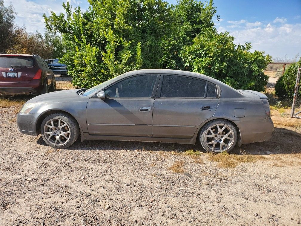 2005 Nissan Altima