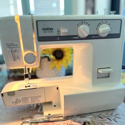 BROTHER SEWING MACHINE