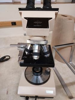 Swift Instruments International Medical-Biological Microscope