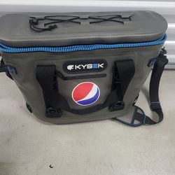 Kysek Portable Ice/Cooler Carrying Bag