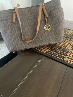 Michael Kors Authentic Large Bag 