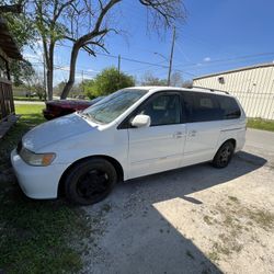 2000 Honda Odyssey