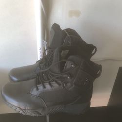 Under Armor Female Boots 