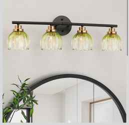 M 4-Light Bathroom Vanity Light