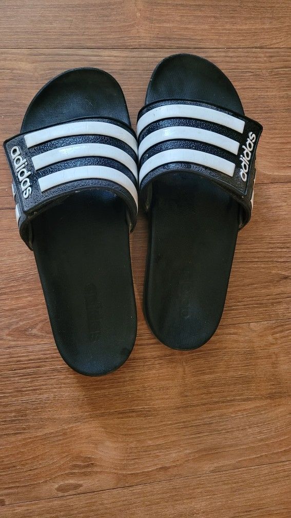 Adidas Slippers