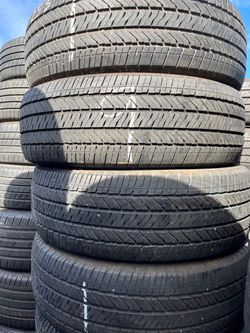 Vendo 255/65/r18 las 4 llantas Bridgestone por $180