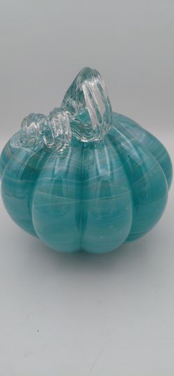 Beautiful Art Glass Pumpkin With Clear Stem