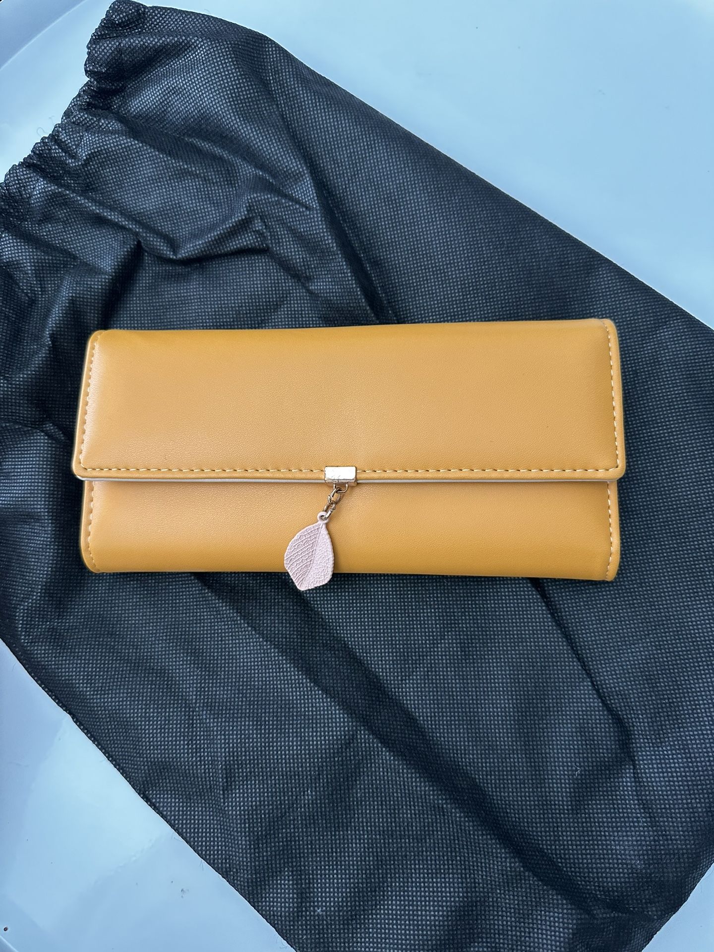 Mustard Basic Wallet