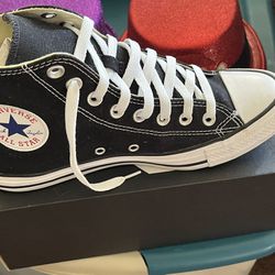 Converse New condition..Black) They Are size 8.5 Women) 6.5 Men $55.. ($50 This Week) ) (also Blue Lot Top Kids Size 6.. $25)
