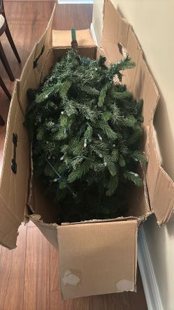 Christmas Tree. Used. Very Good Conditions