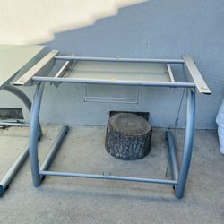 Student Metal And Glass Desk $10 