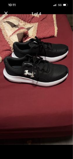 Brand new under Amour shoes