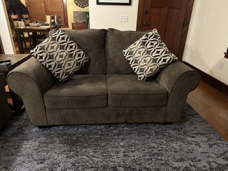 Green Love Seat