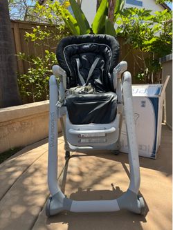 Chicco Polly Progress Relax 5-in-1 Multichair High Chair Black/Gray w/ Box