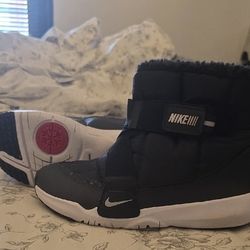 Boys Nike Boots