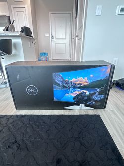 Dell UltraSharp U4025QW 40" 5K Curved 120Hz Ultrawide Thunderbolt Hub Monitor