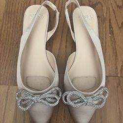 Beige With Sparkly Bow Elegant Flats 