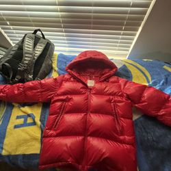 moncler puffer red size 5/large