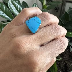 Vintage Modernist 925 Sterling Silver Turquoise Ring 