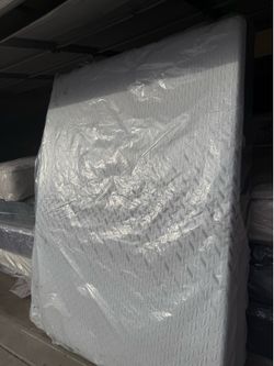 Queen size bed mattress nectar classic memory foam medium firm cooling Serta Sealy Casper snow max Dreamcloud premier ultra luxe purple Tempurpedic he