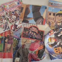 #2 Roblox Birthday Party Supplies 