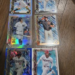 Topps 2025 Christmas Cards