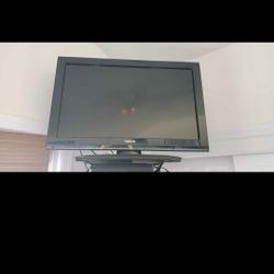 Toshiba 32 Inch Flat screen TV