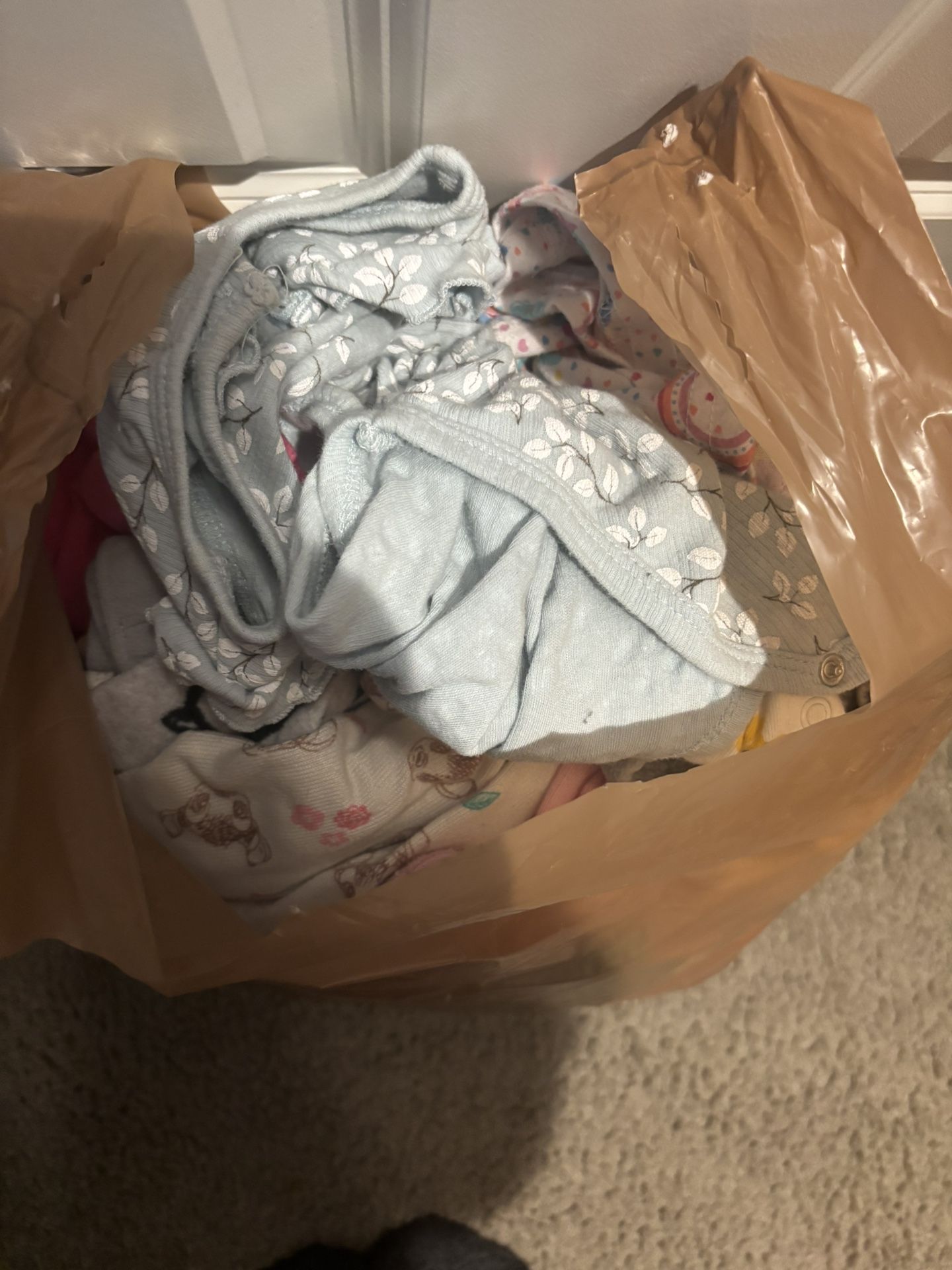 FREE FREE FREE Bag Of Babygirl Clothes