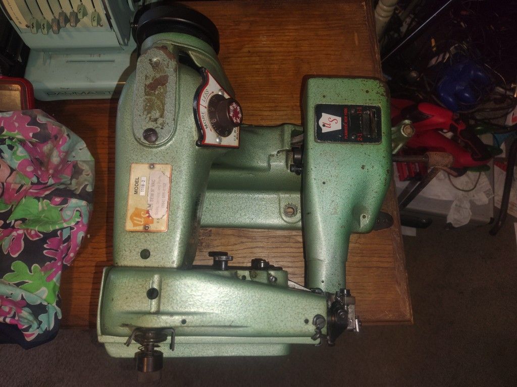 U.S. Blind Stitch Model 111B-2