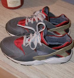 Kids Nike Huaraches