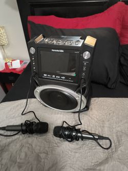 Emerson Portable GF829 Karaoke System