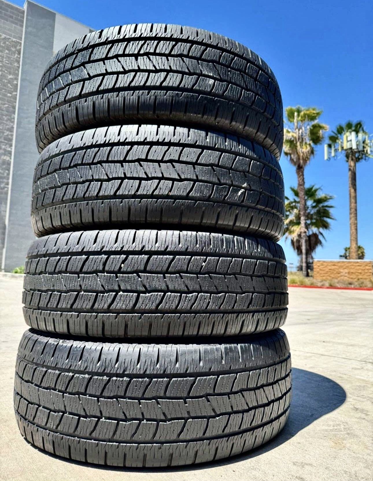275/60R20 BACKCOUNTRY AT