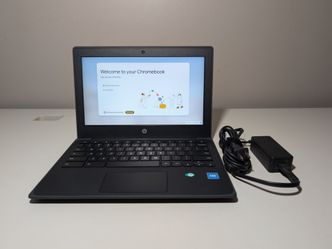 MINT CONDITION Hp Chromebook 11 G9EE. Celeron/4GB/32GB