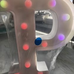 Initial Letter P - COLOR CHANGING 