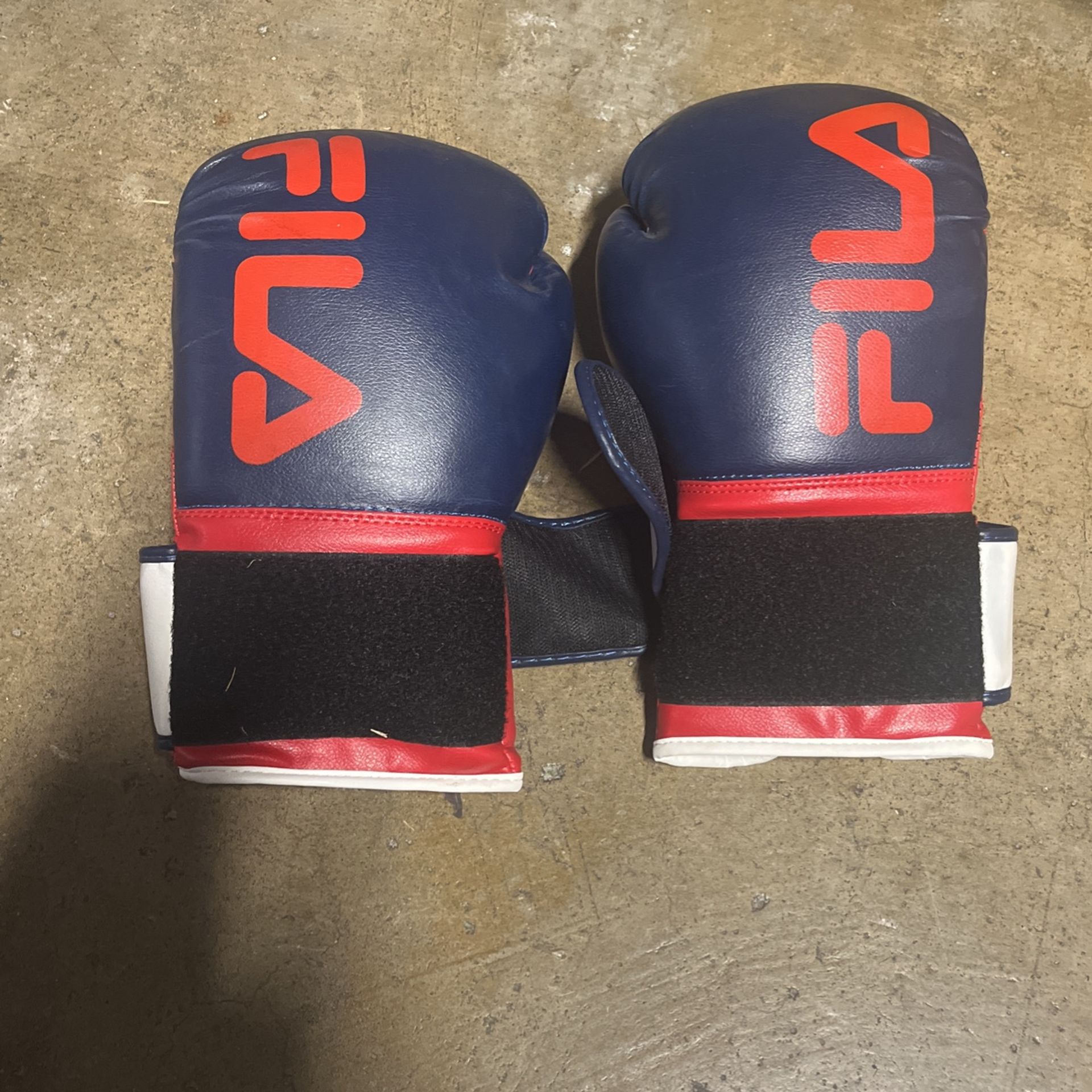 Fila boxing Gloves 12oz