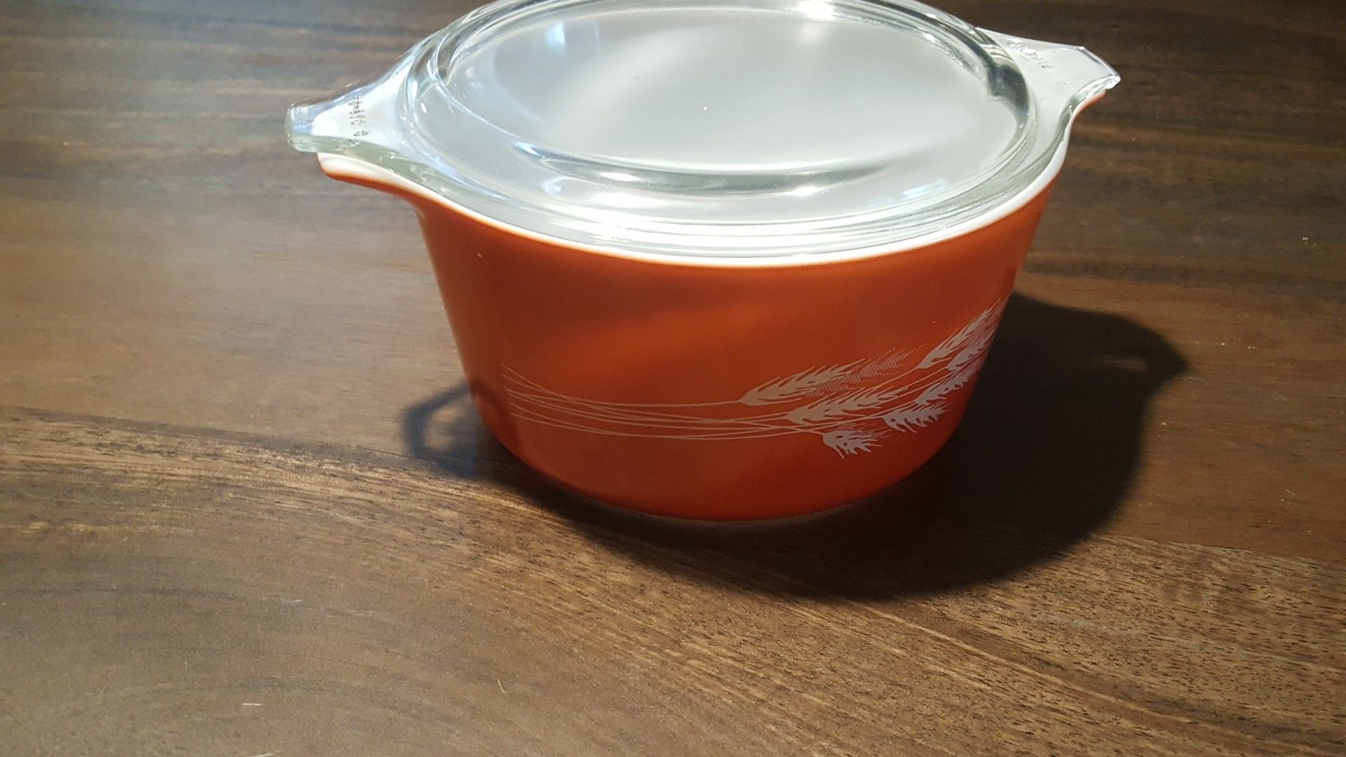 Pyrex little Bowl .