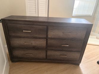 Grey dresser