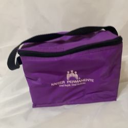 Vintage Kaiser Permanente Good People. Good Medicine”Insulated Lunch Bag Purple