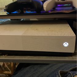 Xbox One S Digital 
