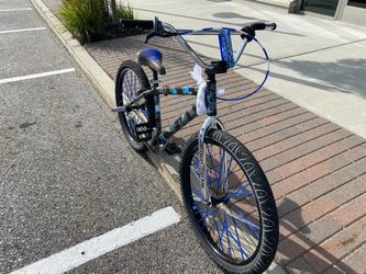 Blue Camo Blocks Flyer Se Bike With Maxxis 26 Inch for Sale in Reading, PA  - OfferUp