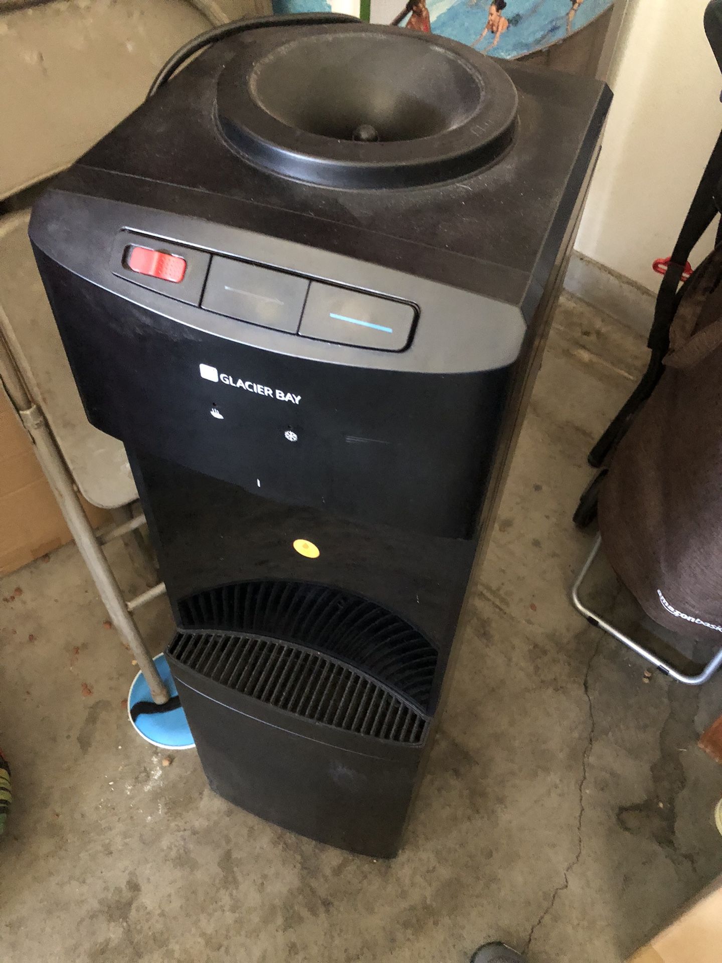 Water Dispensar