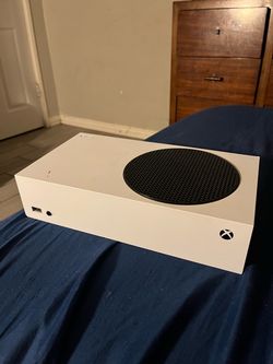 Xbox Series S 85017 Pick up only