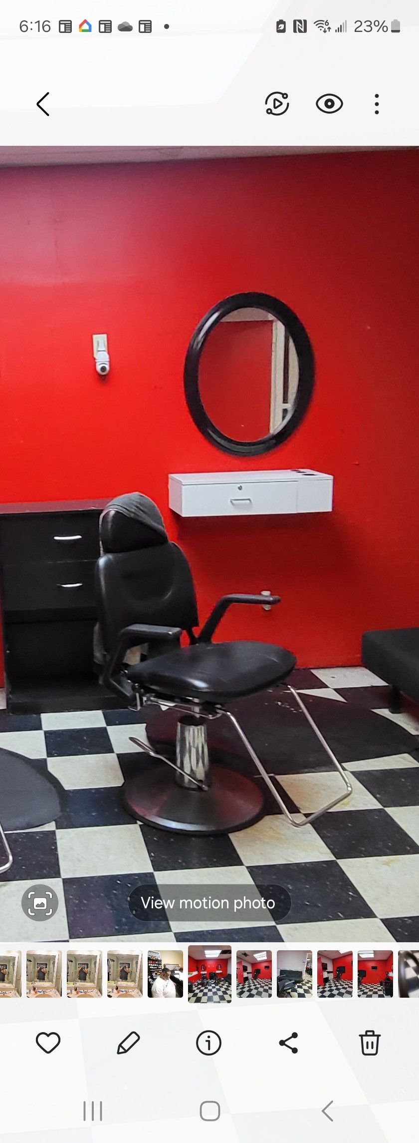 Styling Chair And Mirror 