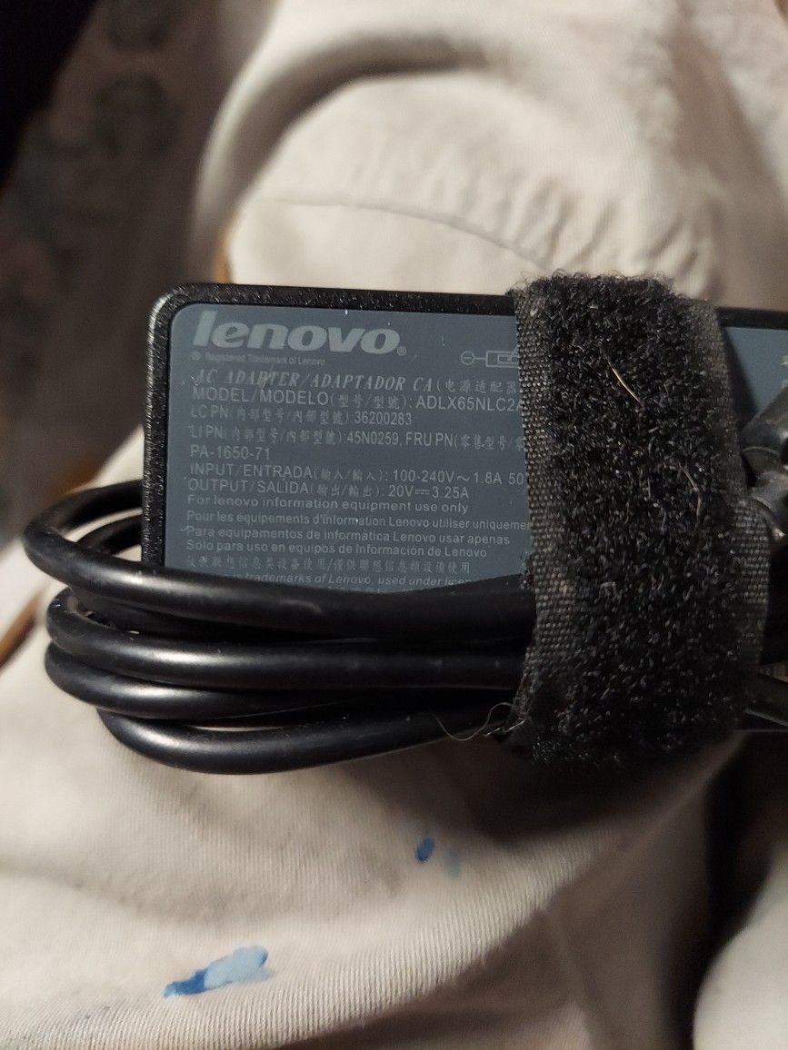 Lenovo Laptop Charger See Pictures 