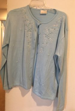 Women sweater size small blue great for work