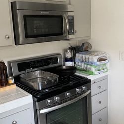 2012 Kitchen Aid Architect II Series Appliances 