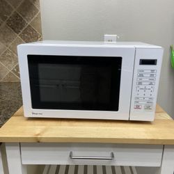 Magic Chef Microwave 