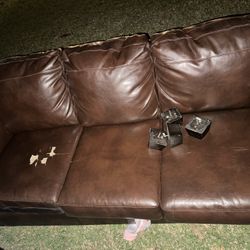 *FREE* Brown leather Couch