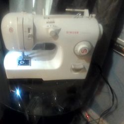 Singer Inspiration Sewing Machine 