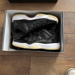 Jordan 11 Low 